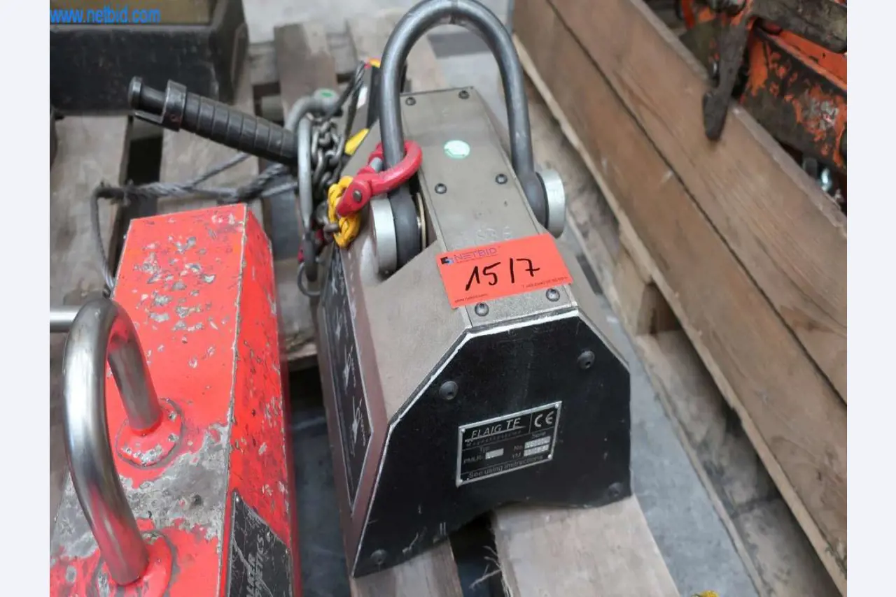 Máquinas y sistemas de Pella Sietas GmbH-1