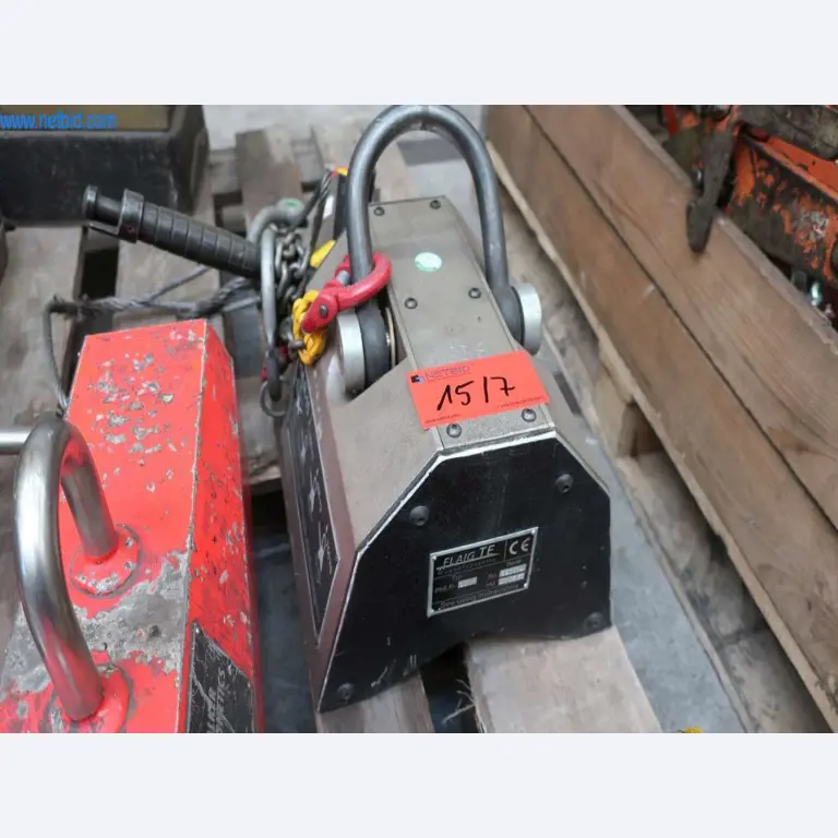 Máquinas y sistemas de Pella Sietas GmbH-1