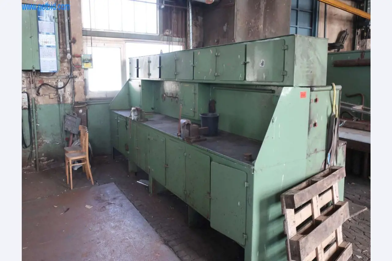 Máquinas e sistemas da Pella Sietas GmbH-1