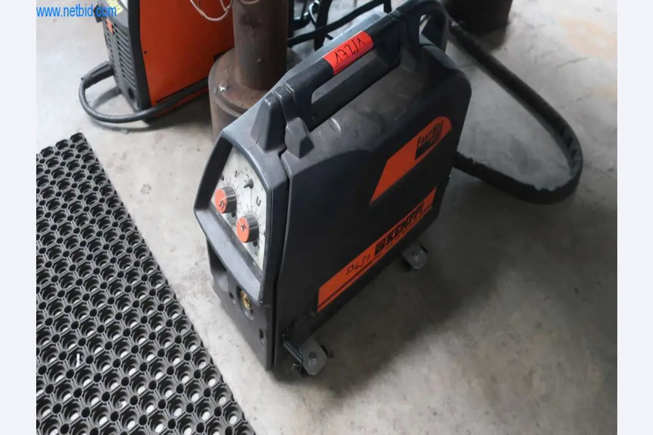 Stroji in sistemi podjetja Pella Sietas GmbH-2