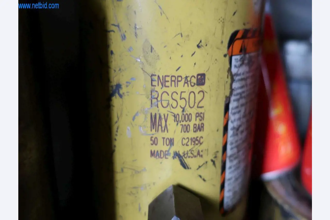 Maschinen und Anlagen der Pella Sietas GmbH-2