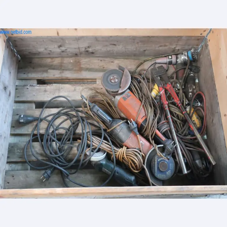 Stroji in sistemi podjetja Pella Sietas GmbH-1