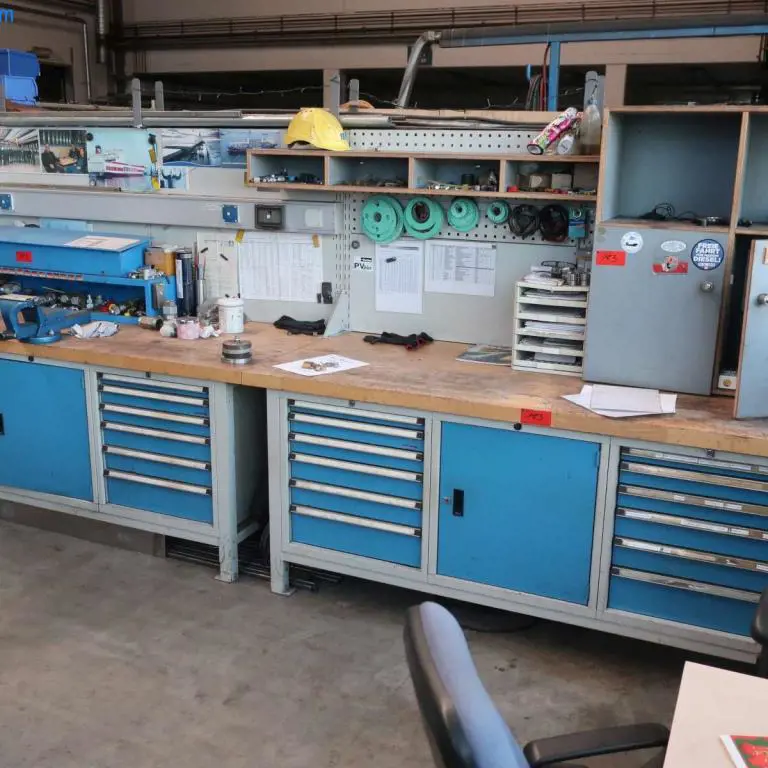 4 Workbenches