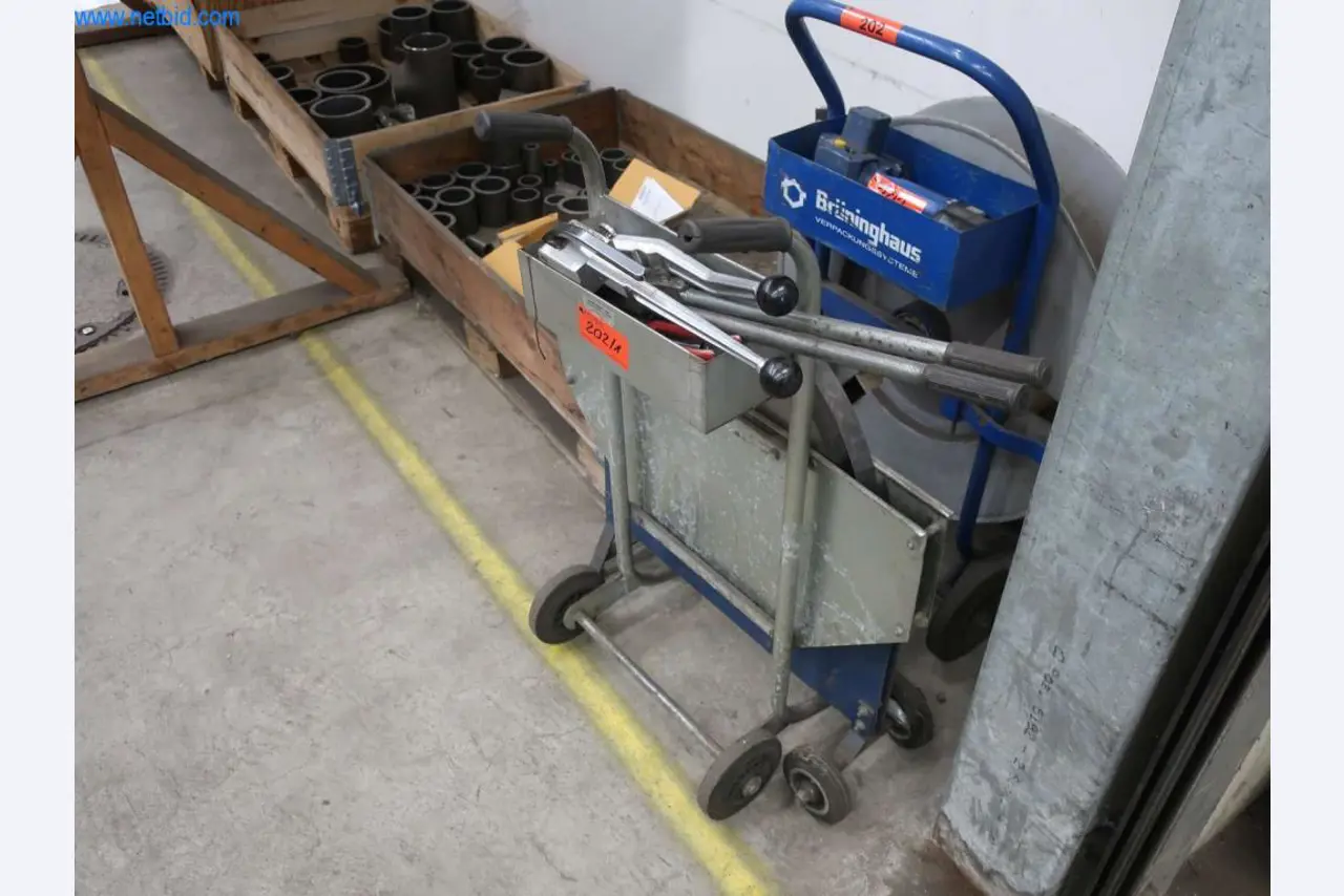 Stroji in sistemi podjetja Pella Sietas GmbH-1