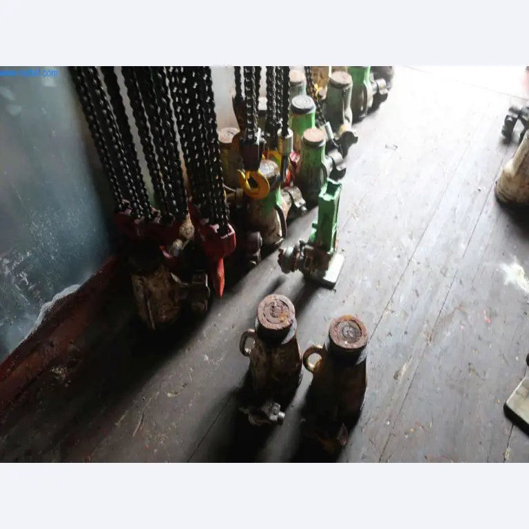 Maschinen und Anlagen der Pella Sietas GmbH-10