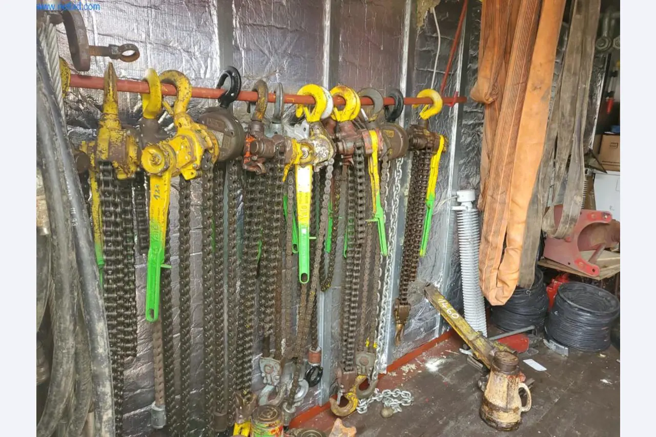 Maschinen und Anlagen der Pella Sietas GmbH-7