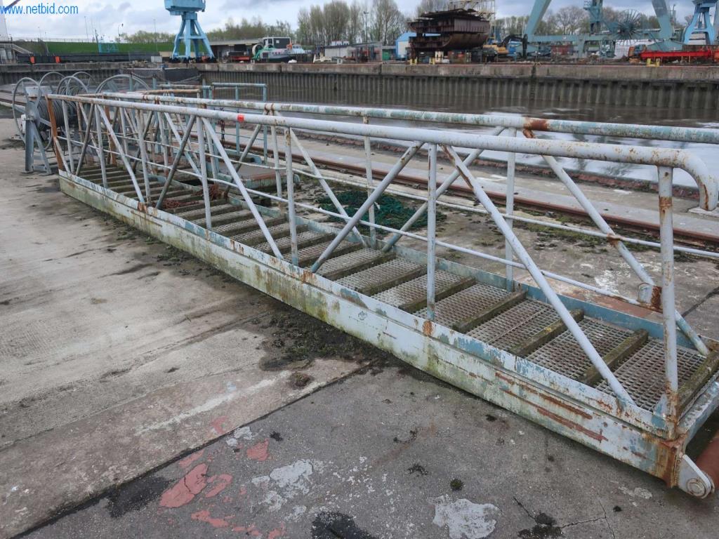 Máquinas y sistemas de Pella Sietas GmbH-2