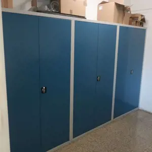 3 Tool cabinets