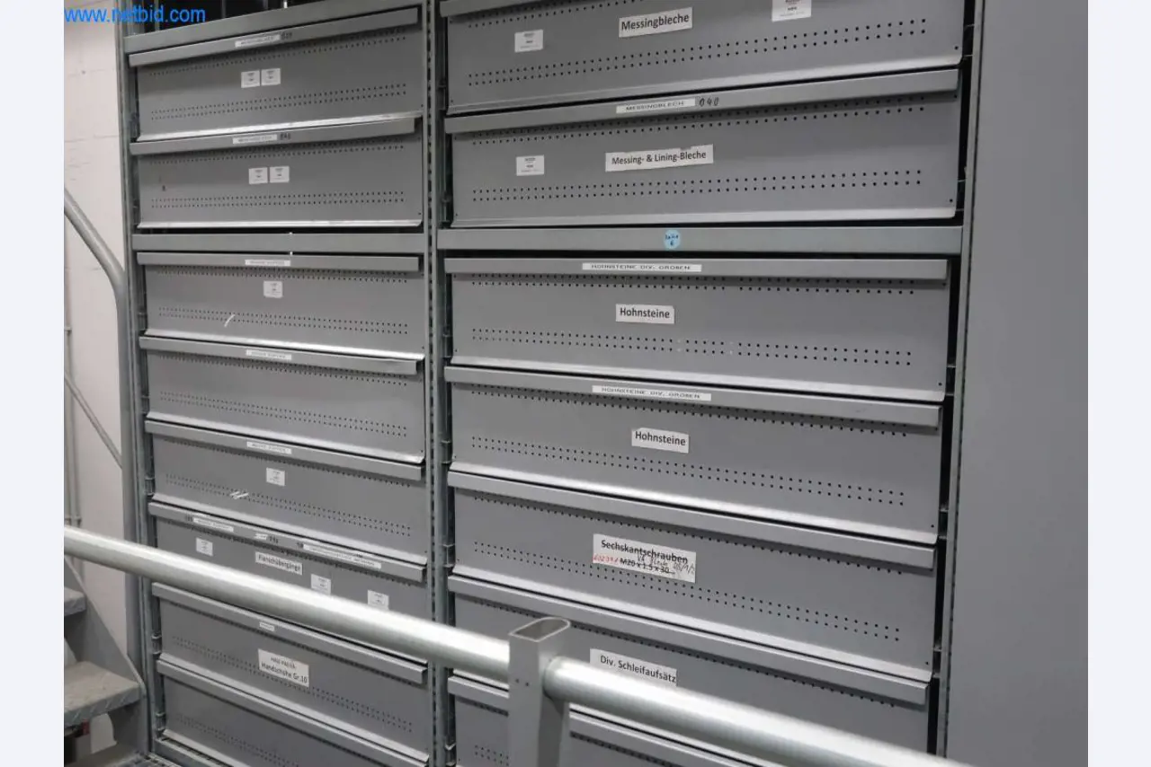 Máquinas e sistemas da Pella Sietas GmbH-6