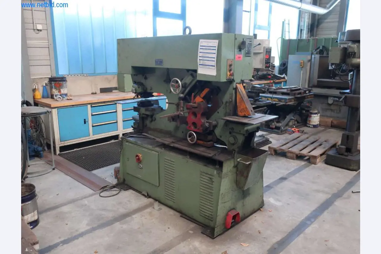 Máquinas e sistemas da Pella Sietas GmbH-1