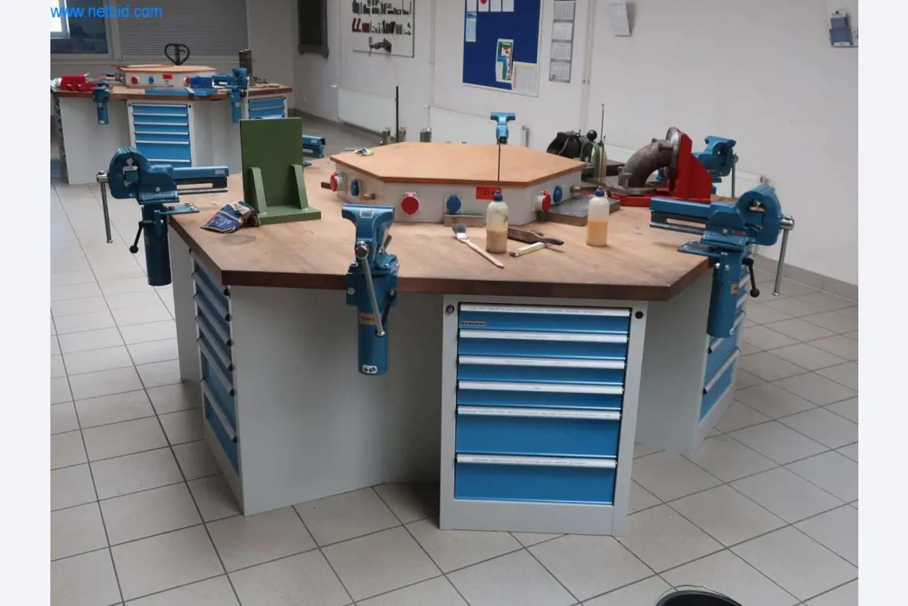 Máquinas y sistemas de Pella Sietas GmbH-1