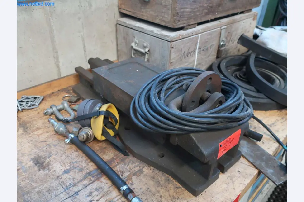 Machinery and equipment of Pella Sietas GmbH-6