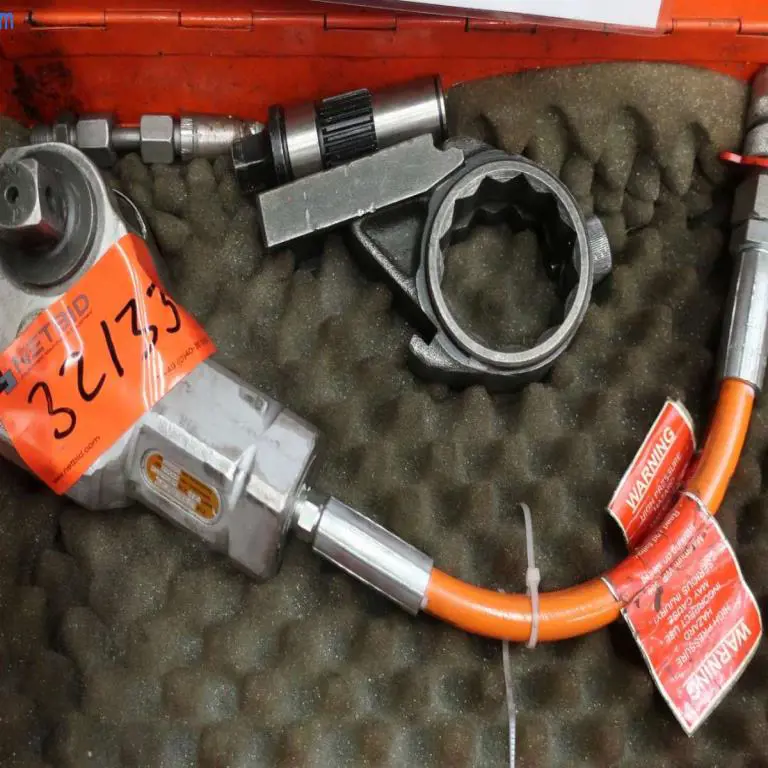 Hydraulic torque wrench Plarad L20