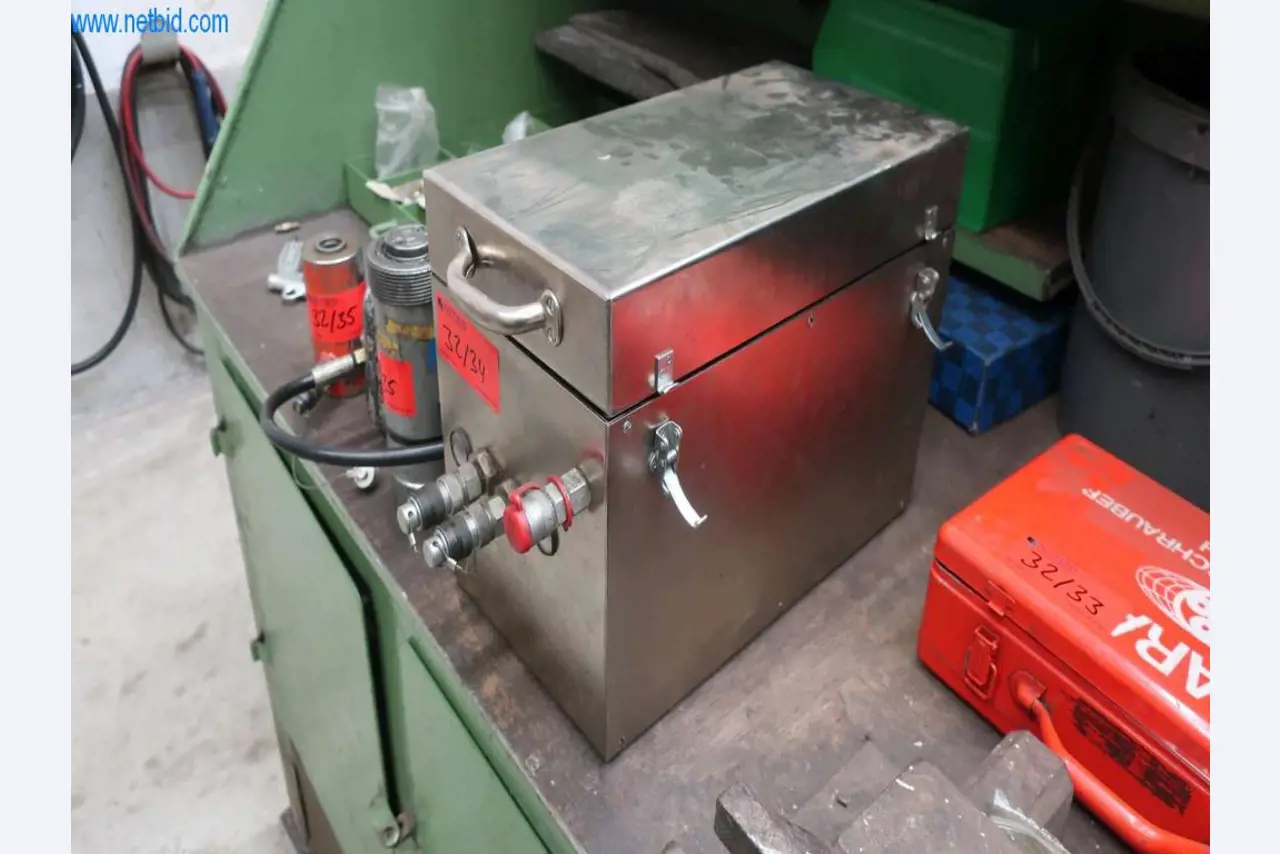 Máquinas e sistemas da Pella Sietas GmbH-1