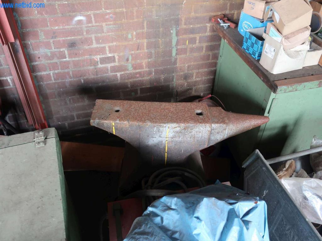 Stroje a systémy od společnosti Pella Sietas GmbH-5