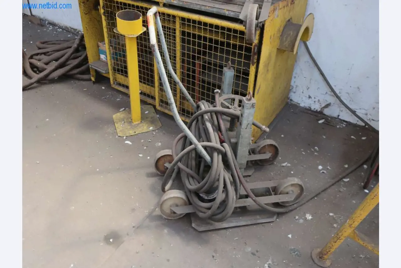 Machinery and equipment of Pella Sietas GmbH-1