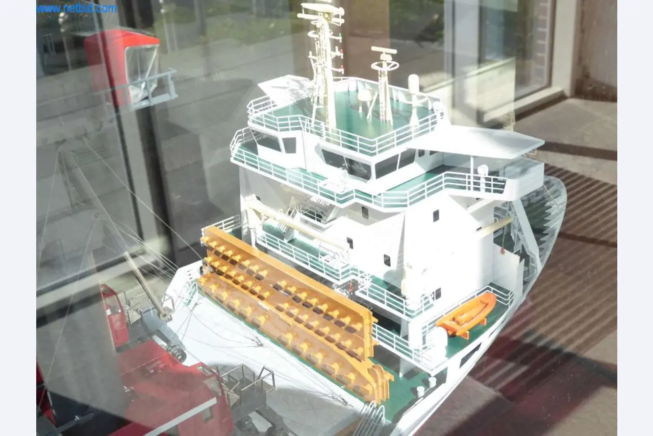 Machinery and equipment of Pella Sietas GmbH-12