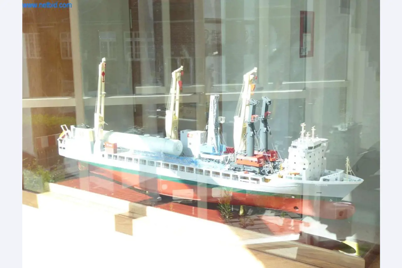 Machinery and equipment of Pella Sietas GmbH-15