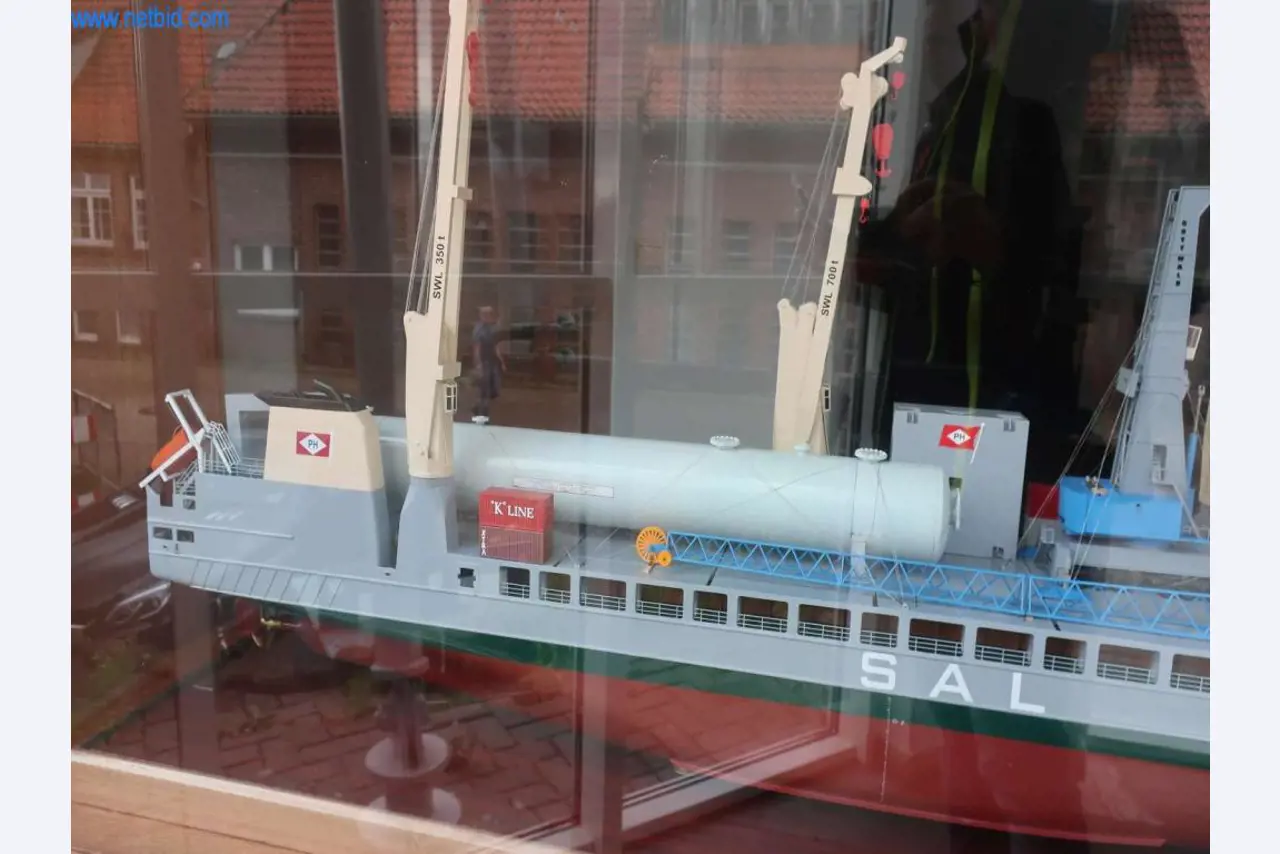 Machinery and equipment of Pella Sietas GmbH-4