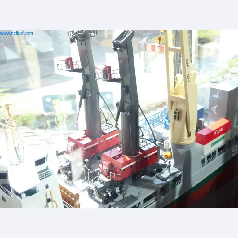 Machinery and equipment of Pella Sietas GmbH-8