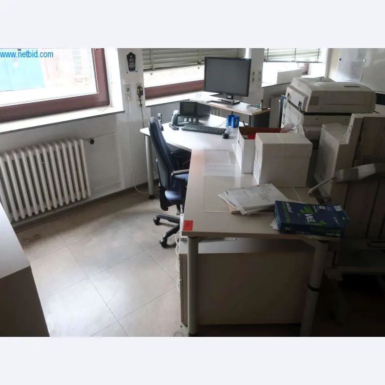Máquinas y sistemas de Pella Sietas GmbH-1