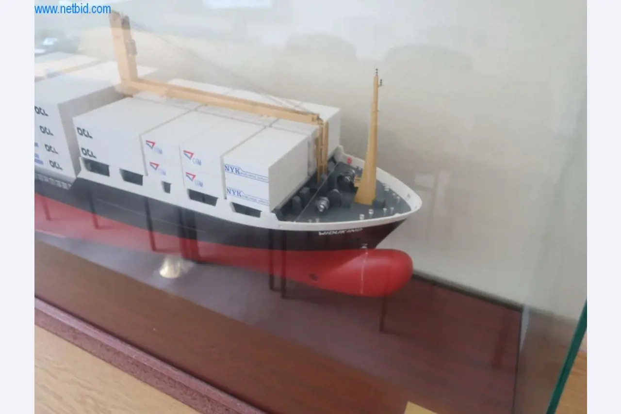 Máquinas y sistemas de Pella Sietas GmbH-2