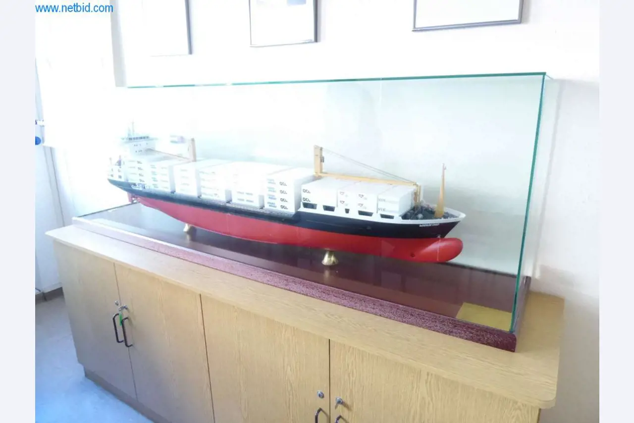 Máquinas y sistemas de Pella Sietas GmbH-8