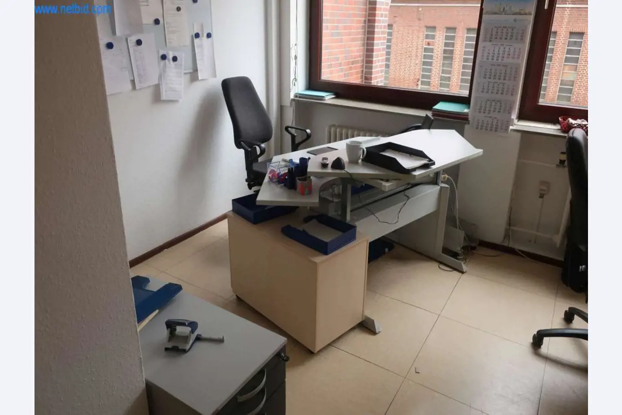 Stroje a systémy od společnosti Pella Sietas GmbH-1