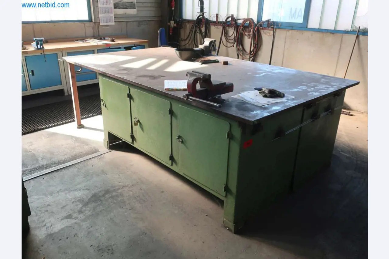 Máquinas e sistemas da Pella Sietas GmbH-1