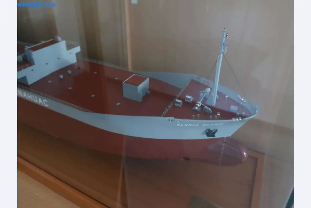 Maschinen und Anlagen der Pella Sietas GmbH-2