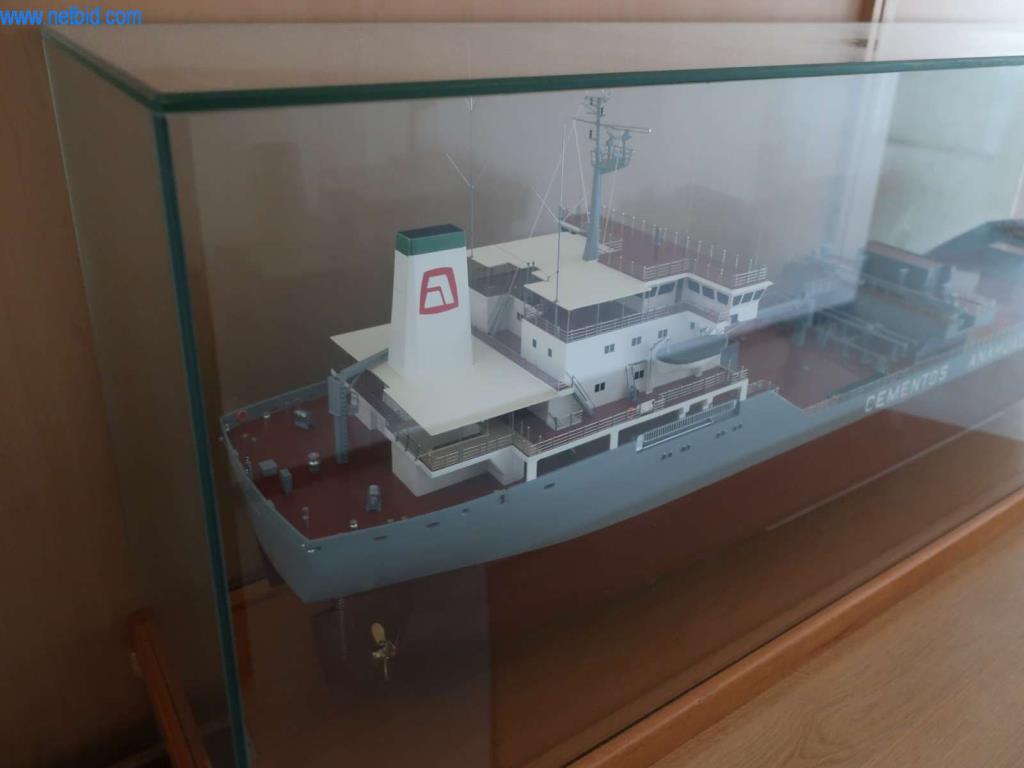 Stroji in sistemi podjetja Pella Sietas GmbH-4