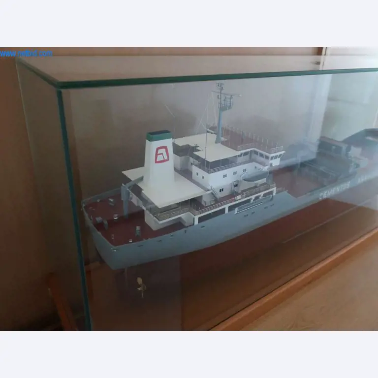 Maschinen und Anlagen der Pella Sietas GmbH-4