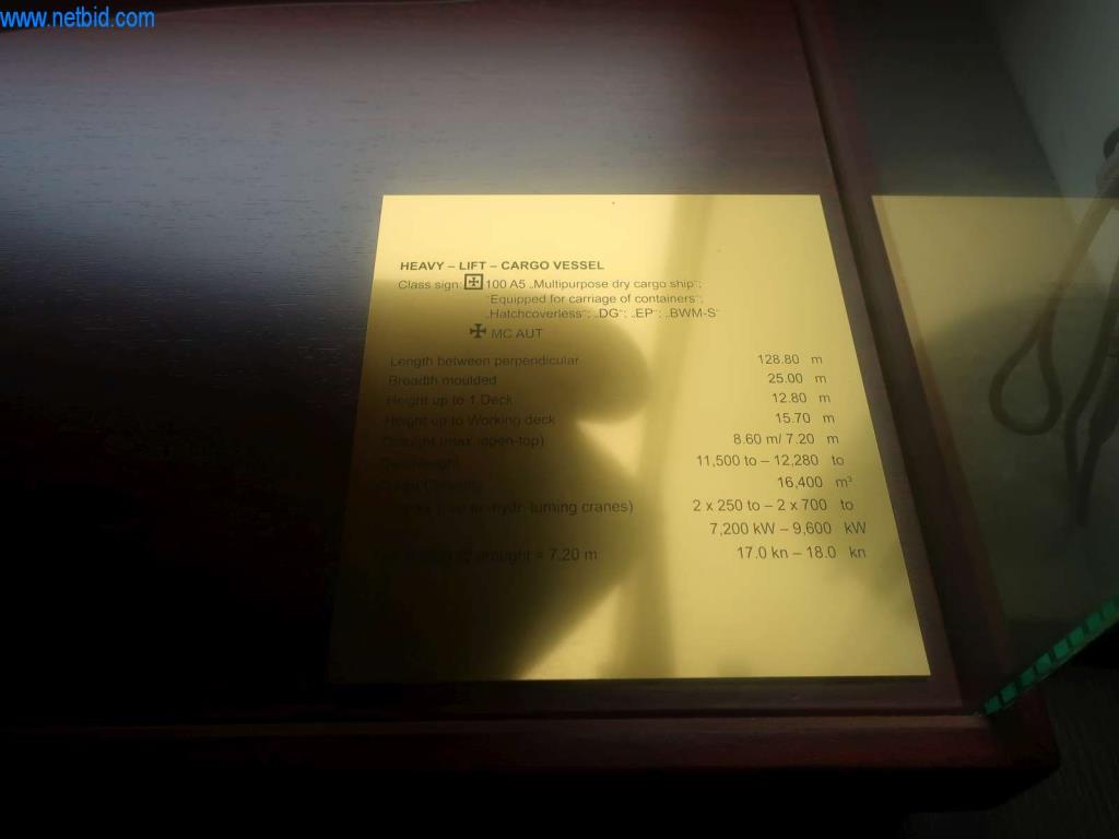 Maschinen und Anlagen der Pella Sietas GmbH-3