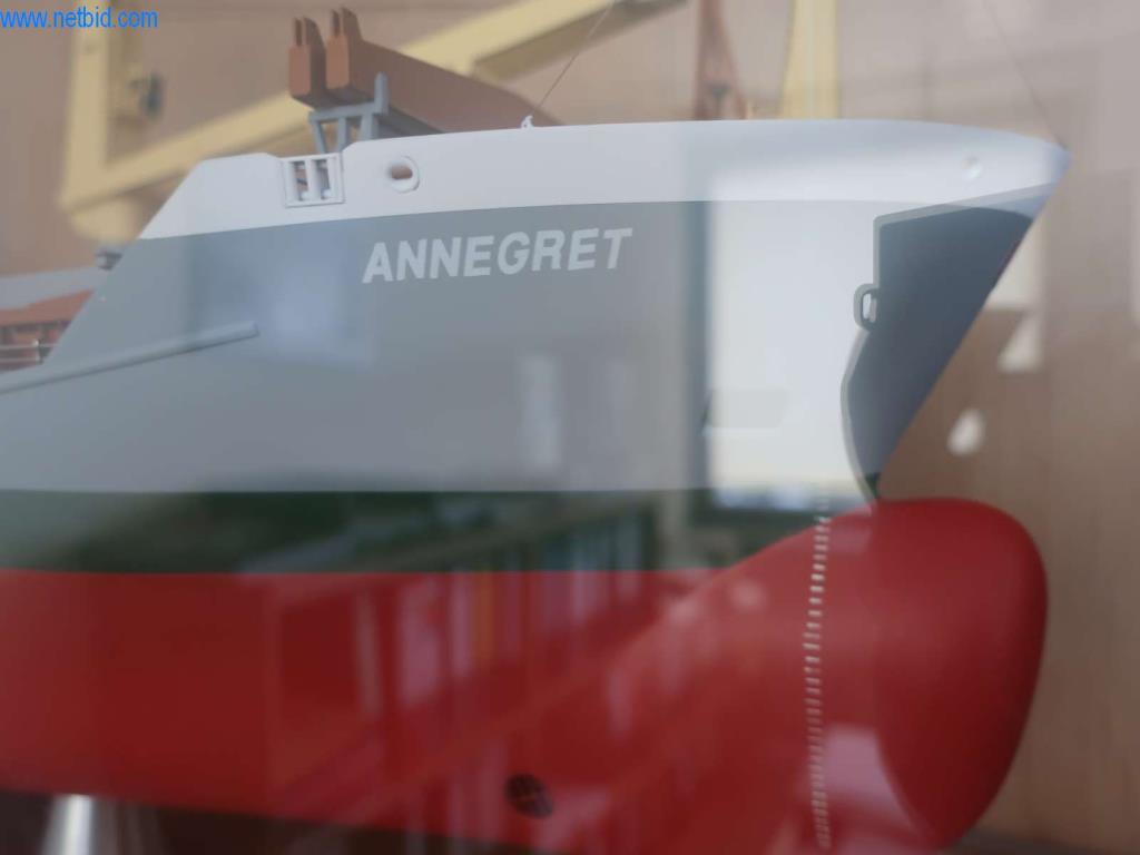 Máquinas e sistemas da Pella Sietas GmbH-2