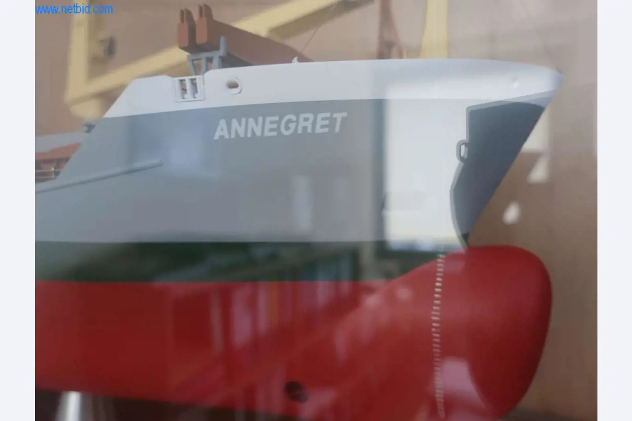 Máquinas y sistemas de Pella Sietas GmbH-2