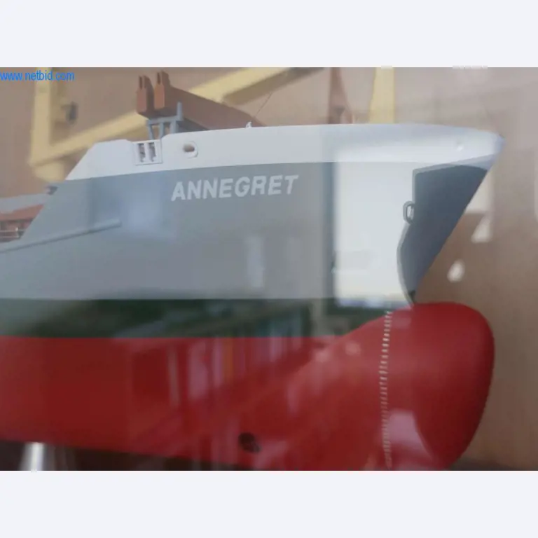 Máquinas y sistemas de Pella Sietas GmbH-2