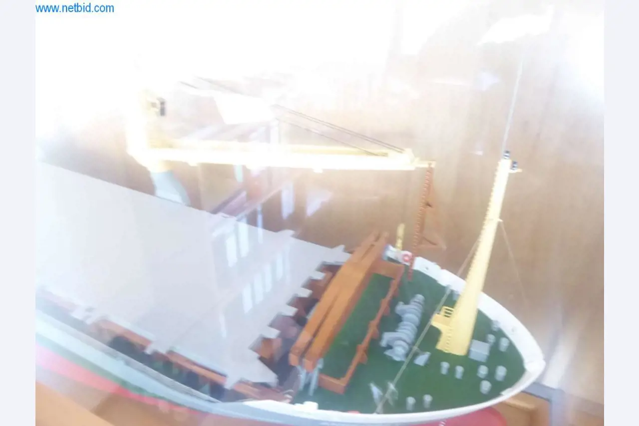 Máquinas y sistemas de Pella Sietas GmbH-5