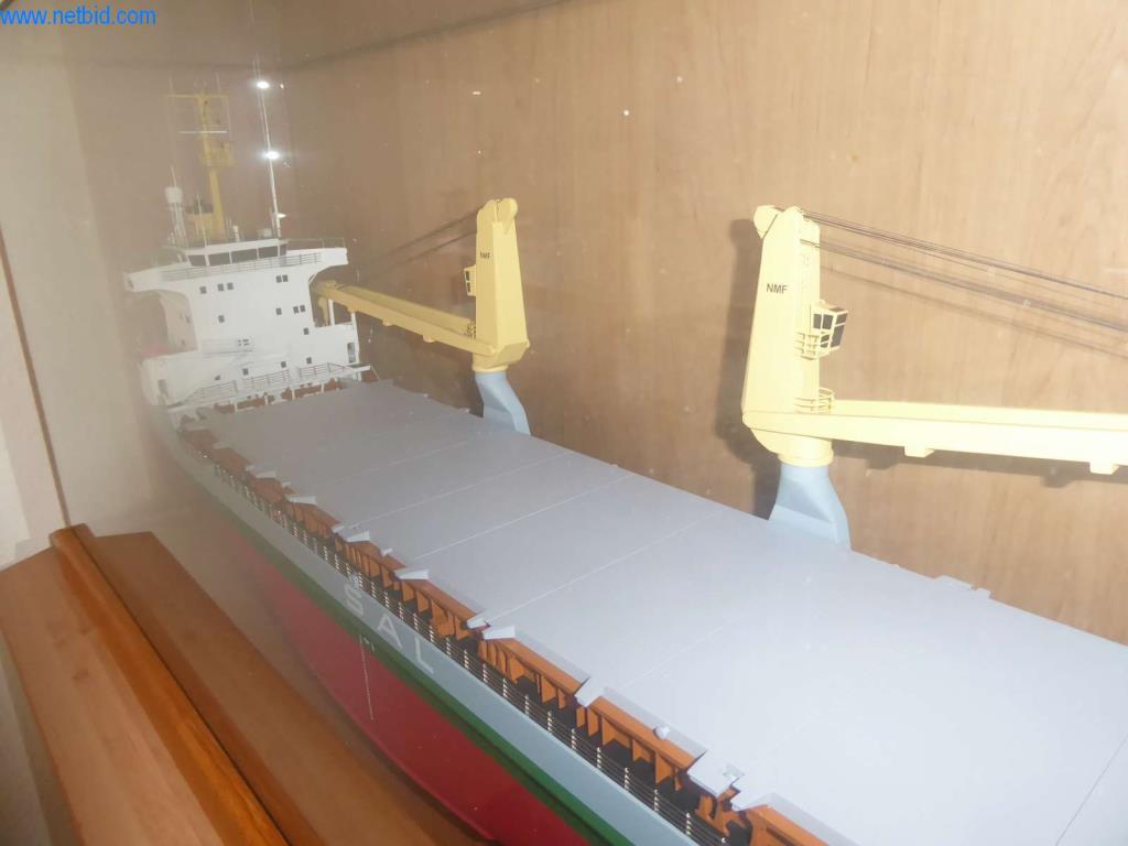 Máquinas e sistemas da Pella Sietas GmbH-7