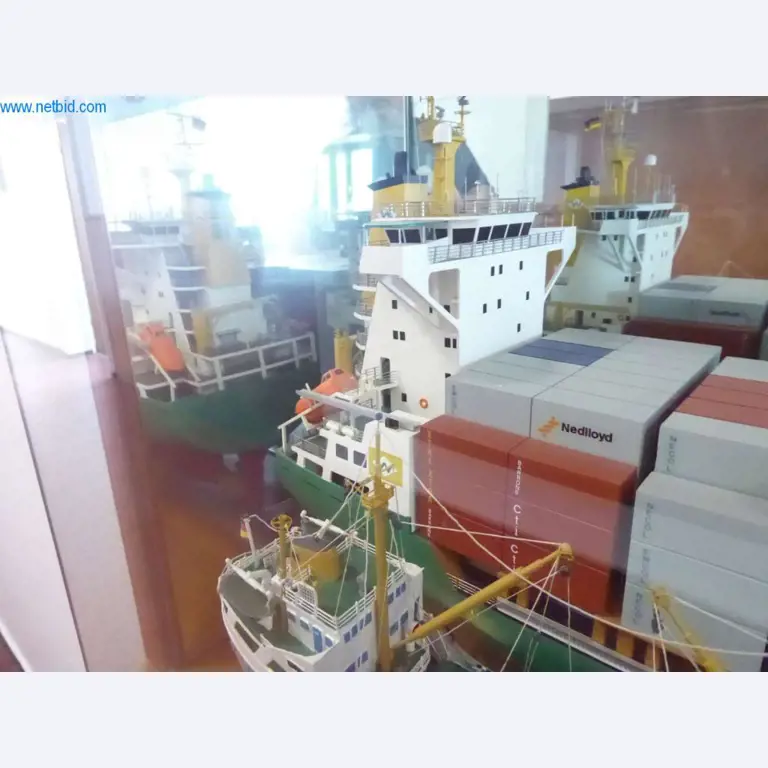 Machinery and equipment of Pella Sietas GmbH-6