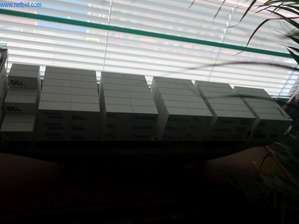 Máquinas e sistemas da Pella Sietas GmbH-3