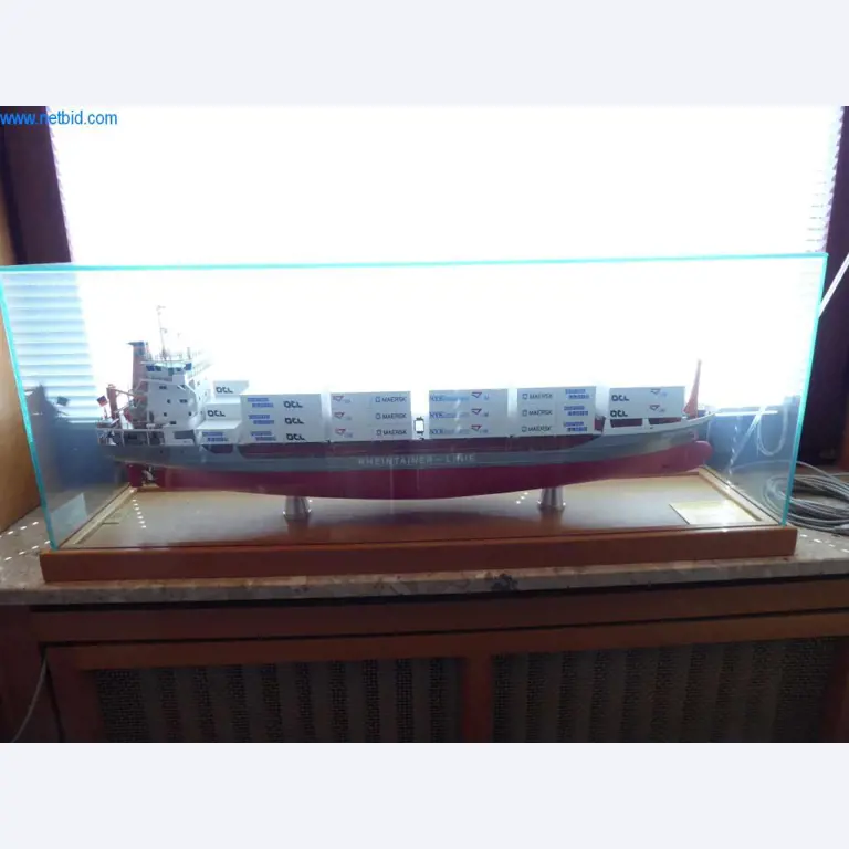 Máquinas y sistemas de Pella Sietas GmbH-4