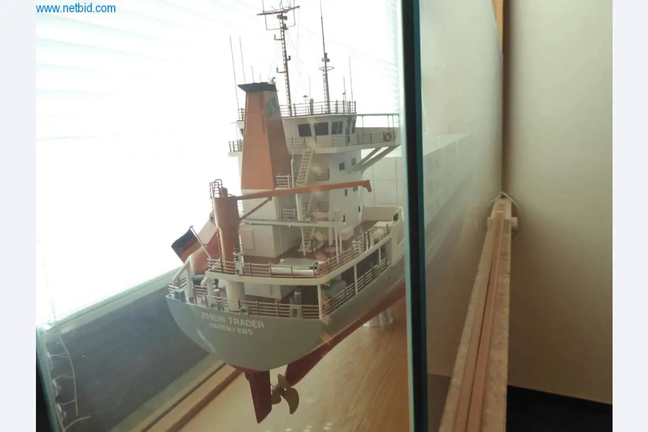 Máquinas y sistemas de Pella Sietas GmbH-8