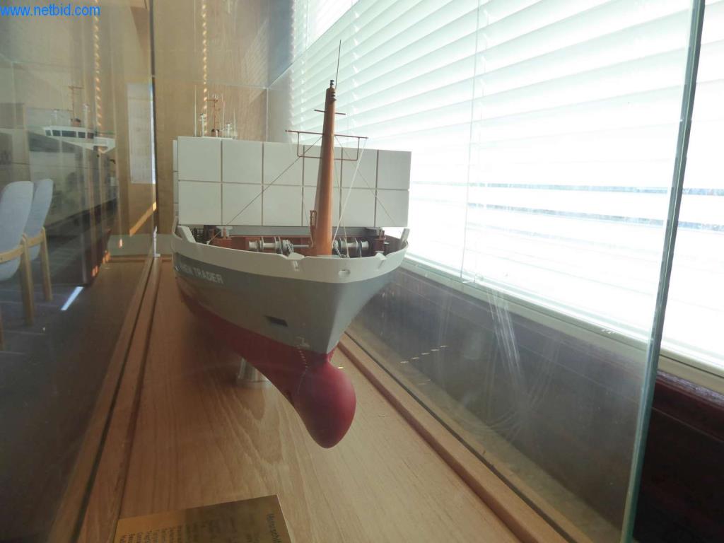 Máquinas e sistemas da Pella Sietas GmbH-9