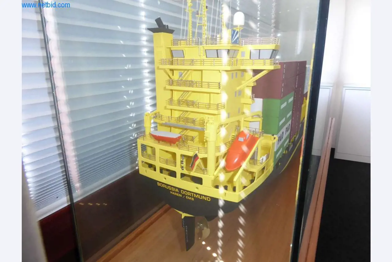 Machinery and equipment of Pella Sietas GmbH-8