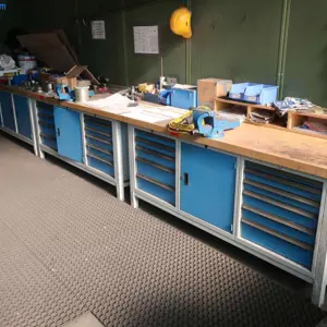 3 Workbenches