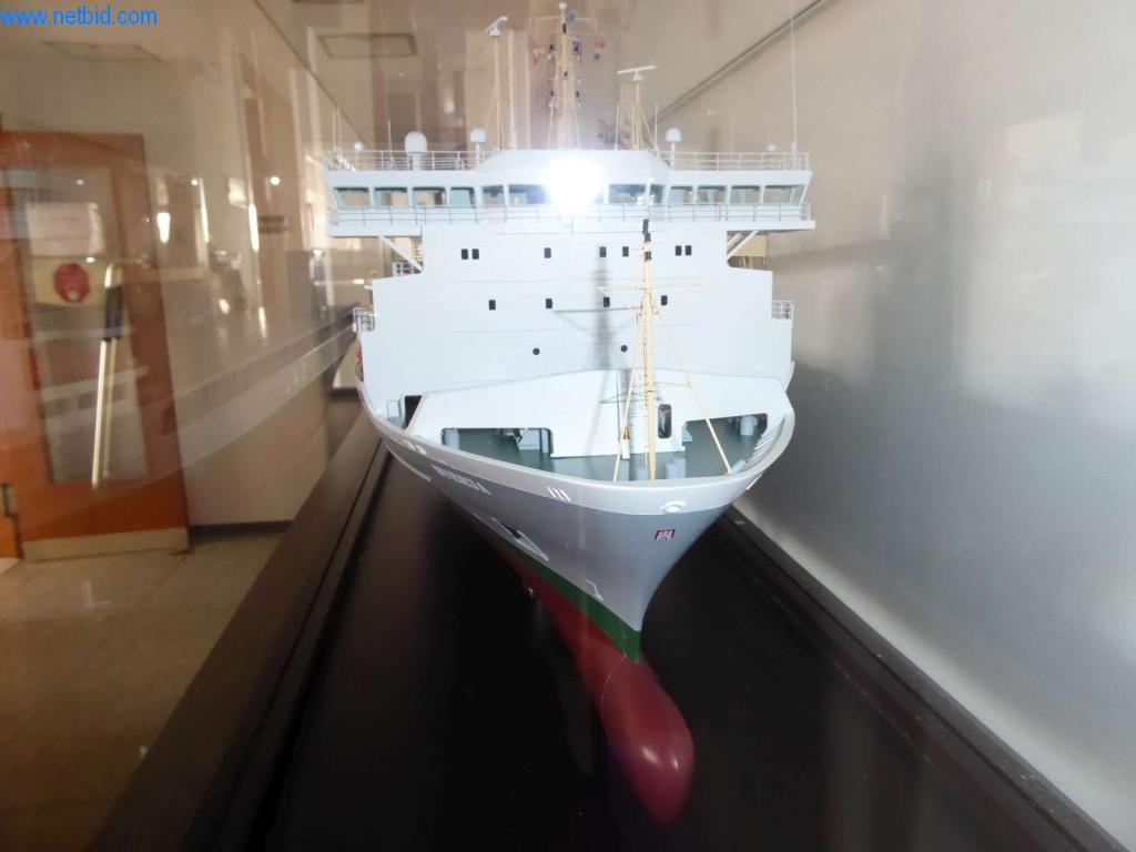 Máquinas e sistemas da Pella Sietas GmbH-12