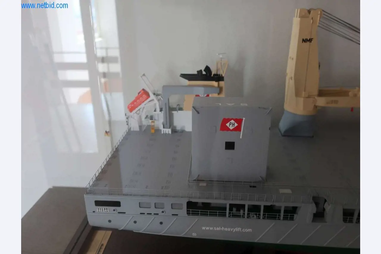 Machines en systemen van Pella Sietas GmbH-3