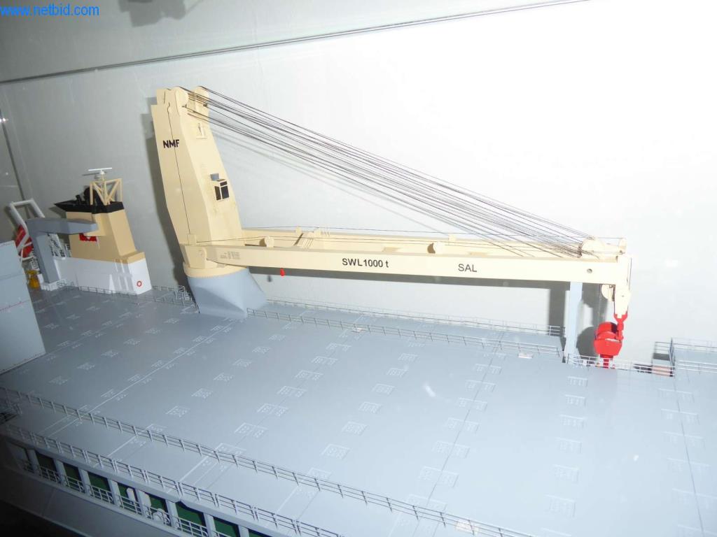 Máquinas e sistemas da Pella Sietas GmbH-6