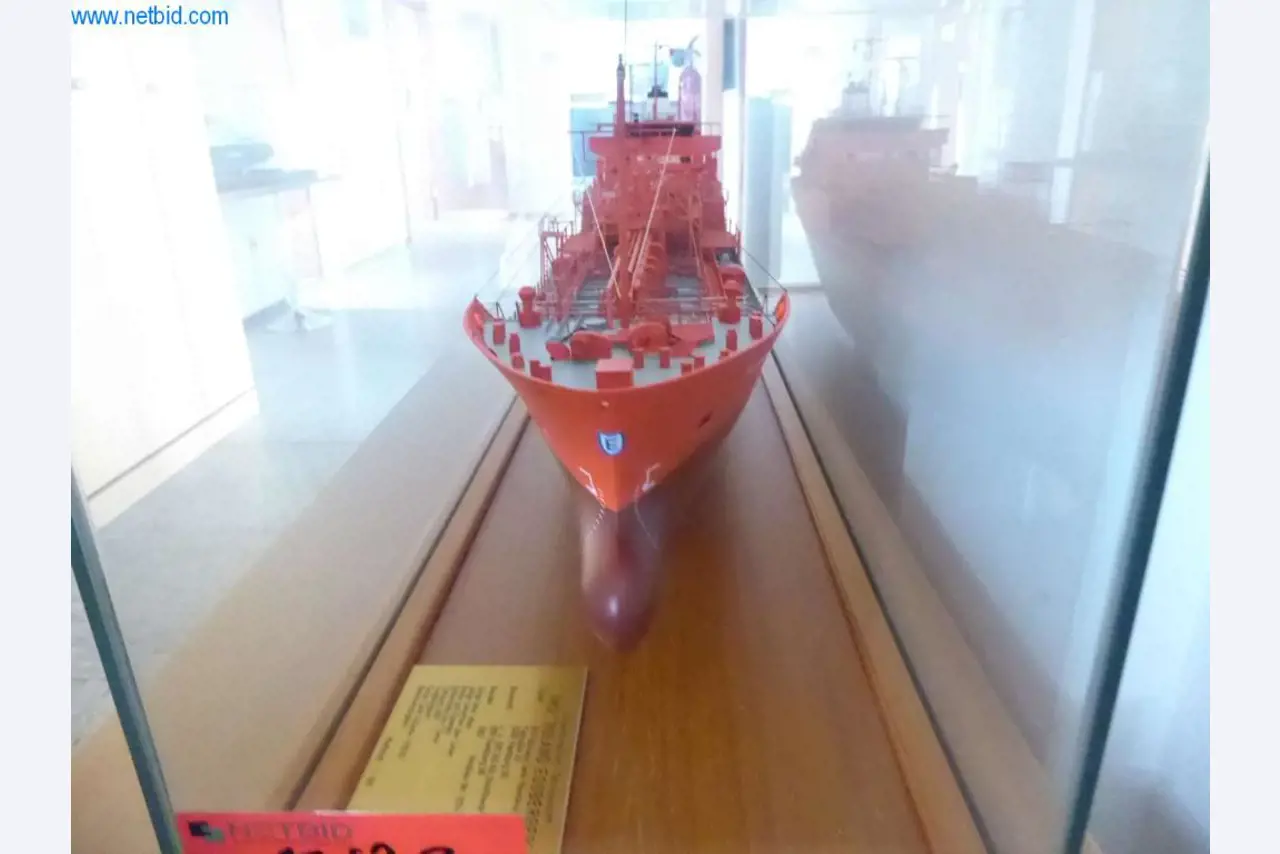 Máquinas y sistemas de Pella Sietas GmbH-10