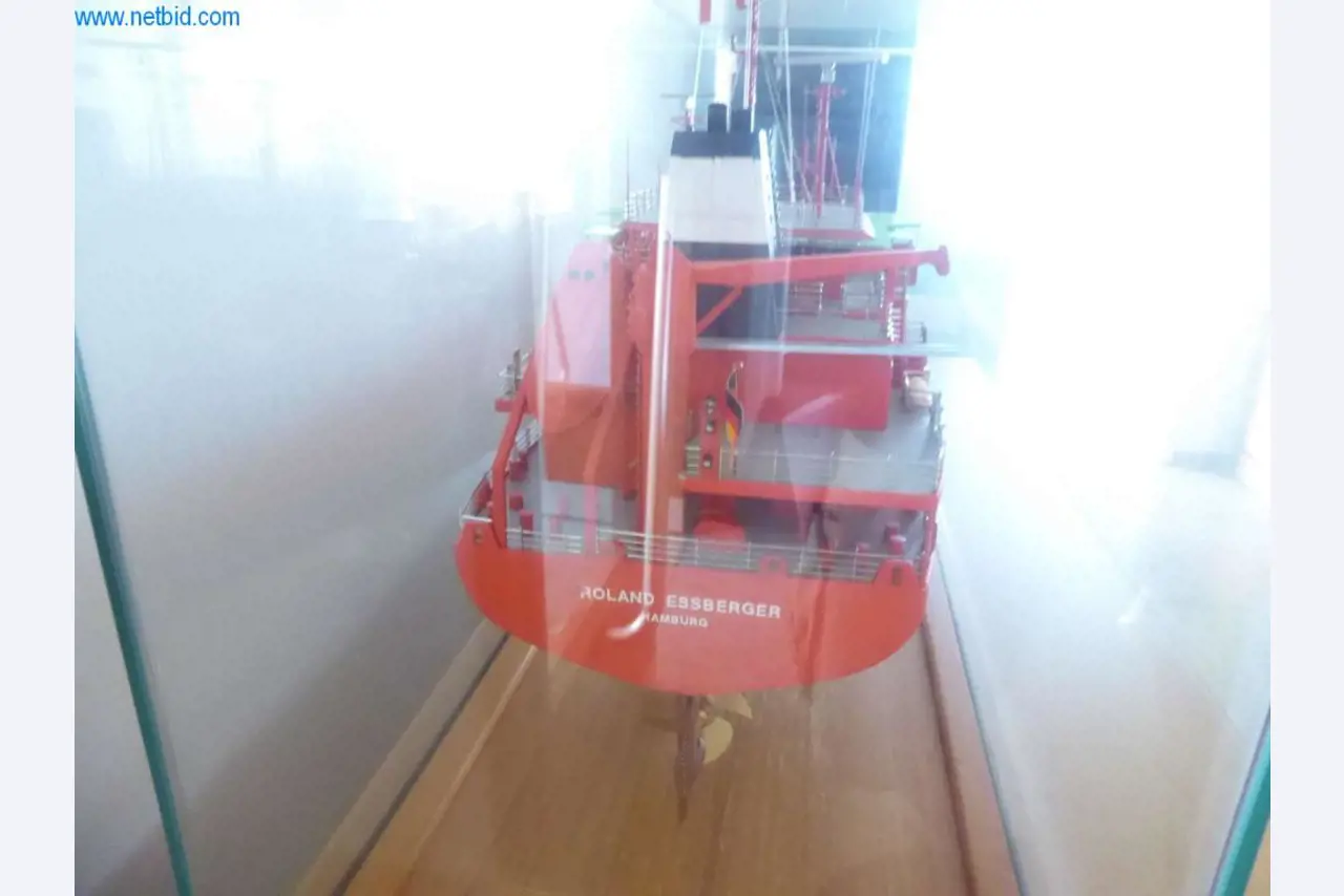 Máquinas y sistemas de Pella Sietas GmbH-11